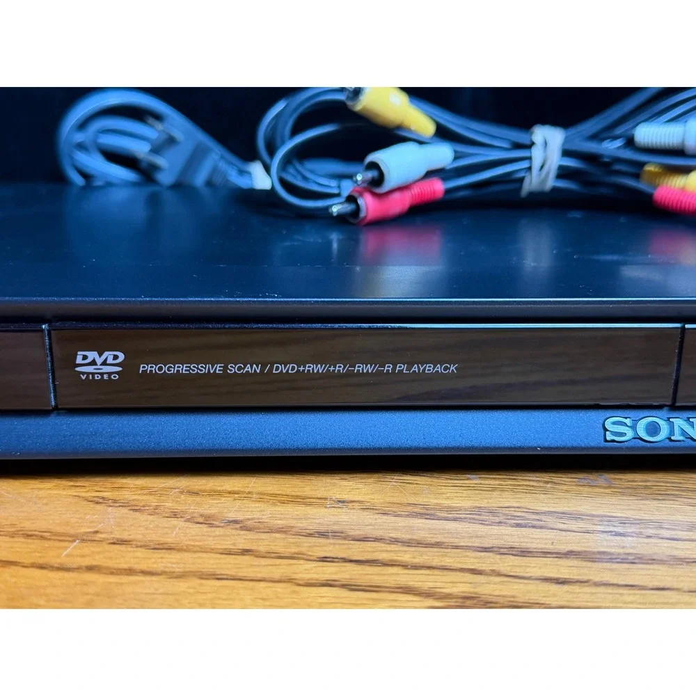 Sony CD DVD Player DVP-NS57P-Progressive Scan with Remote and Cables, WORKS
